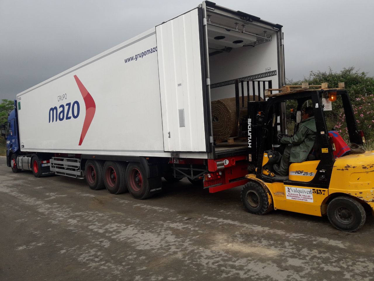 transporte cesped levante ud junio