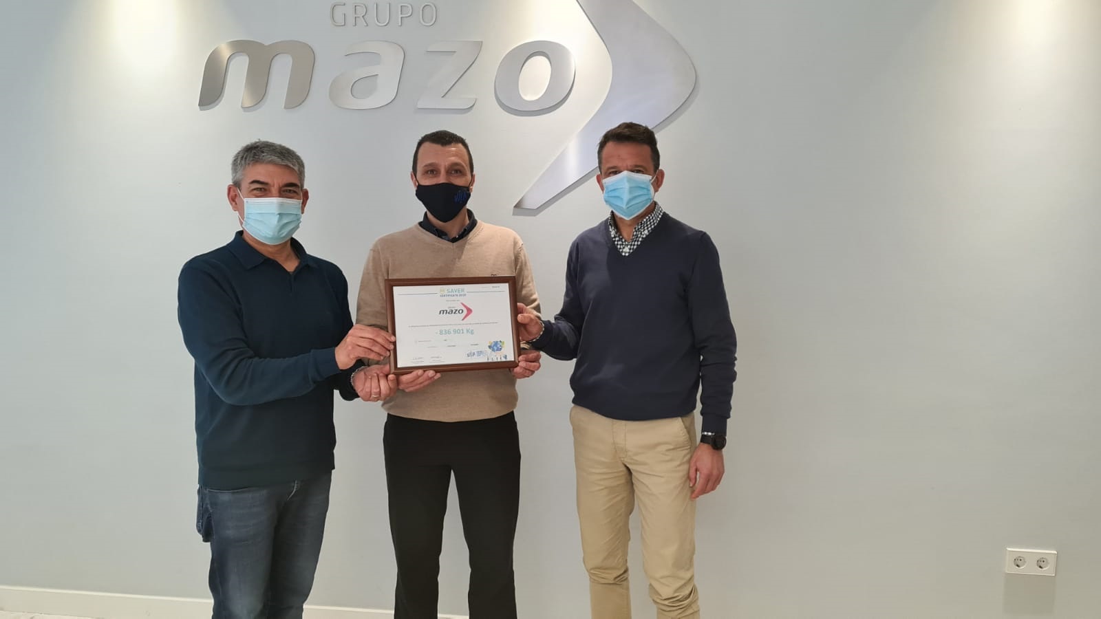 Entrega diploma reducción huella de carbono